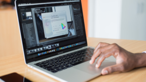 Read more about the article Automate Business Operations with Technology: Streamlining Efficiency for Growth