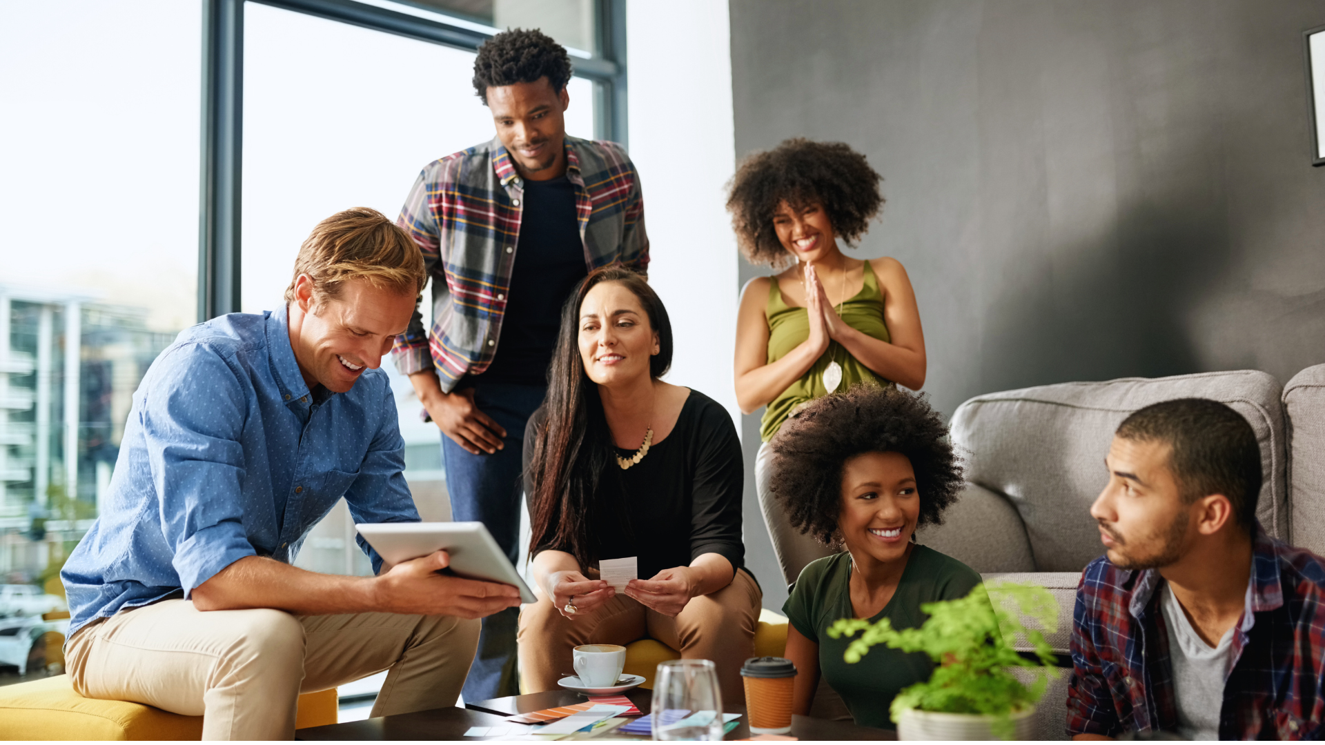 Read more about the article HR Management and Company Culture: Building a Thriving Workplace Environment