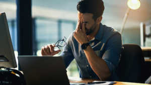 Read more about the article Common Leadership Mistakes and How to Avoid Them for Effective Management